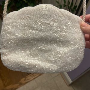 Vintage beaded bag in white